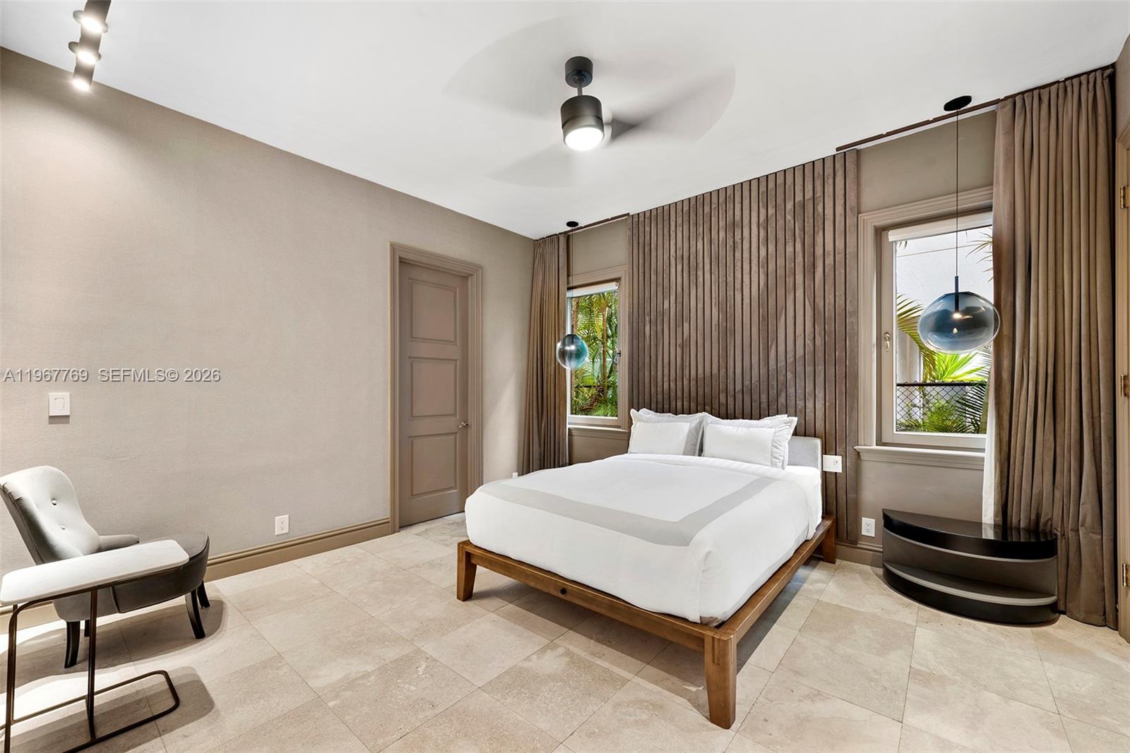 432 S Hibiscus Dr, Miami Beach FL 33139