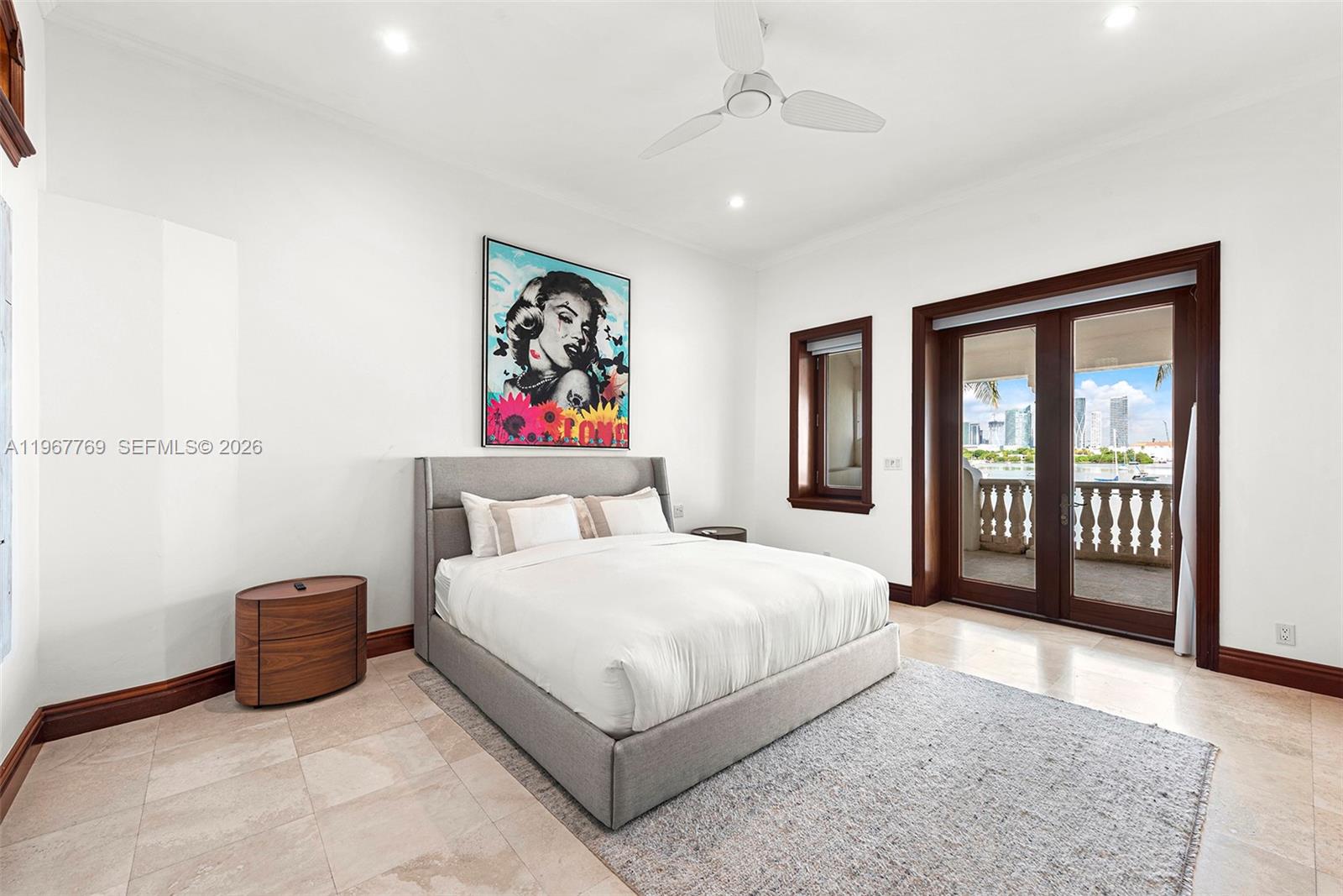 432 S Hibiscus Dr, Miami Beach FL 33139