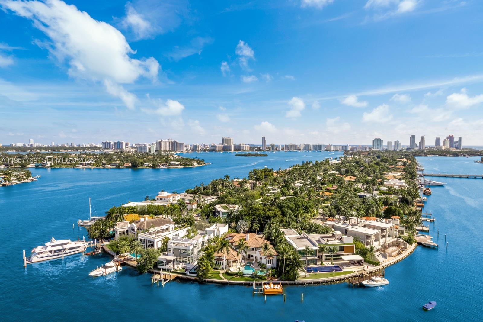 432 S Hibiscus Dr, Miami Beach FL 33139