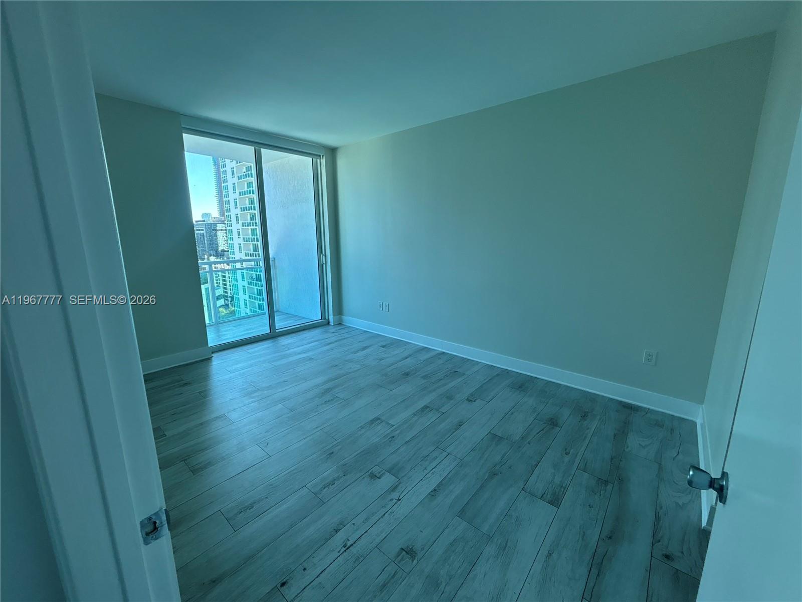 950 Brickell Bay Dr #2007, Miami FL 33131