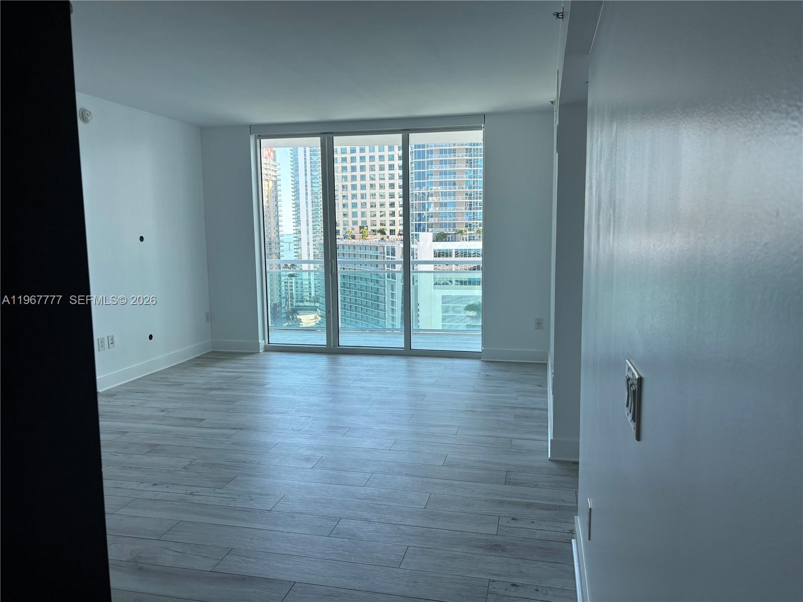 950 Brickell Bay Dr #2007, Miami FL 33131