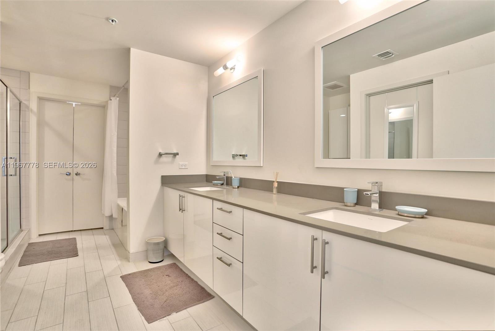 999 SW 1st Ave #2415, Miami FL 33130