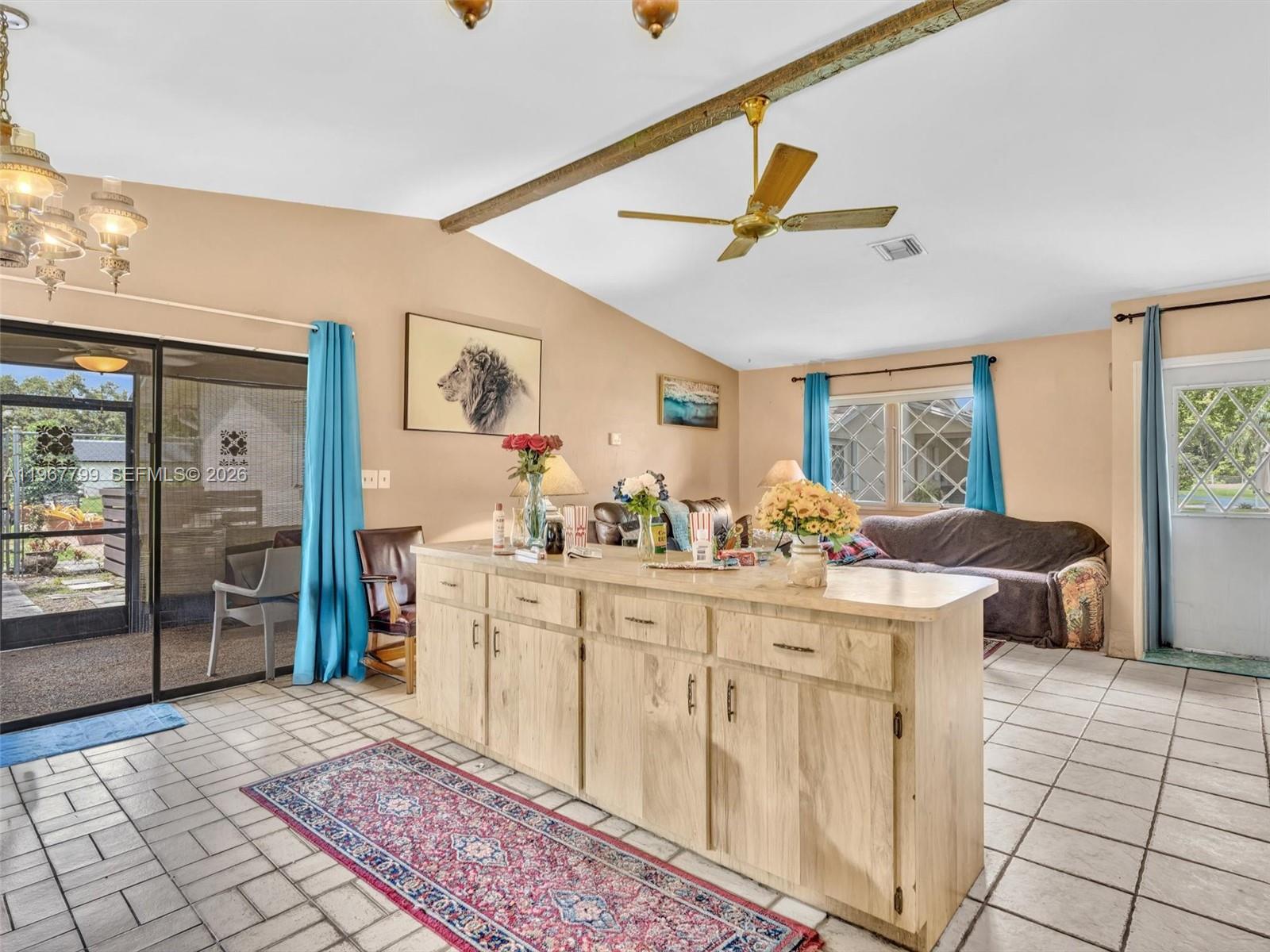 5310 SW 109th Ave, Davie FL 33328