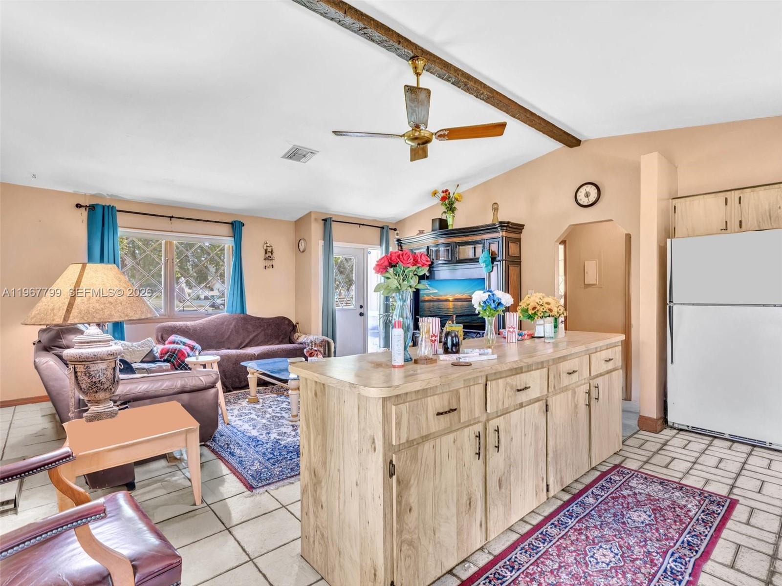 5310 SW 109th Ave, Davie FL 33328