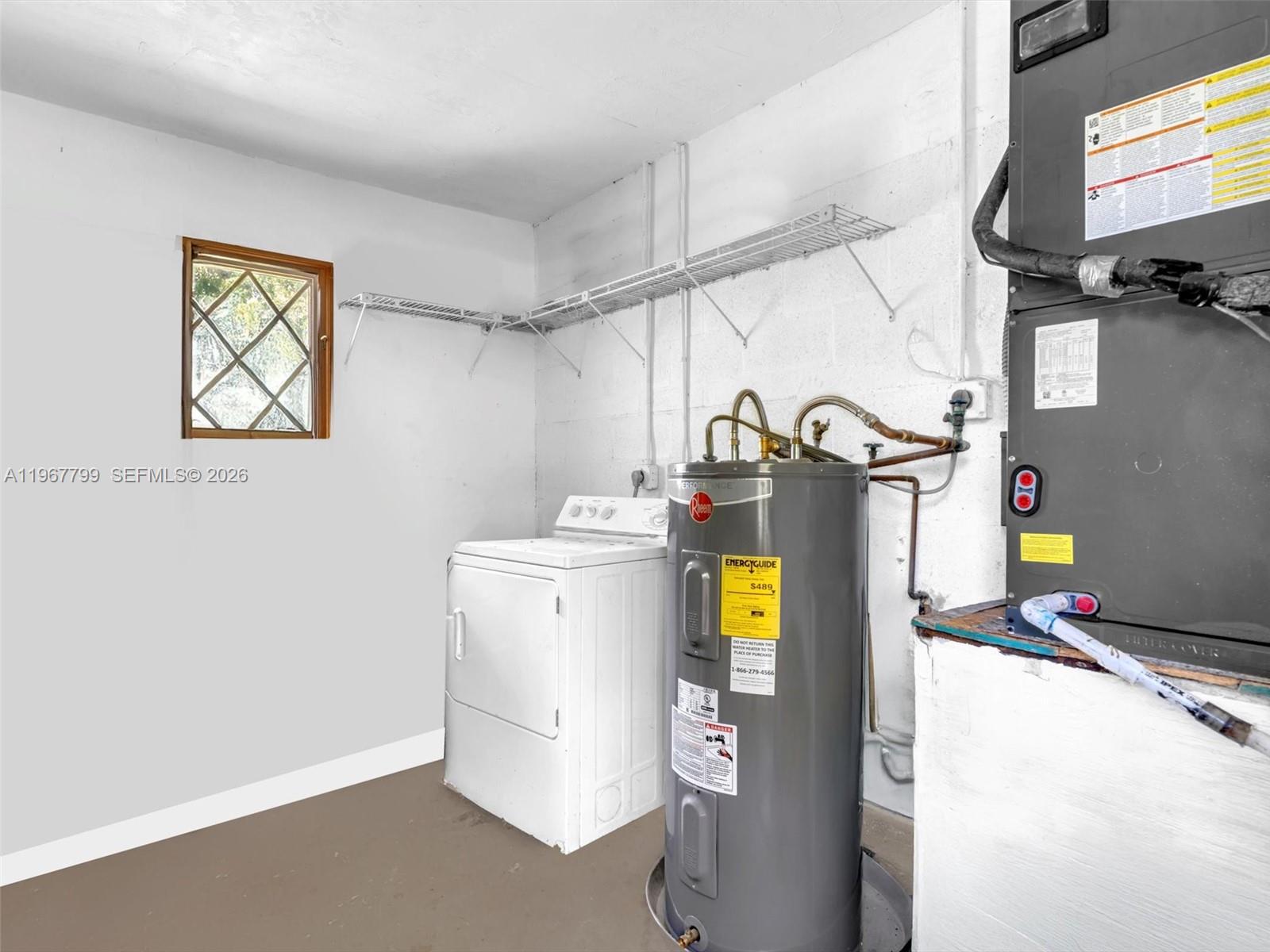 5310 SW 109th Ave, Davie FL 33328