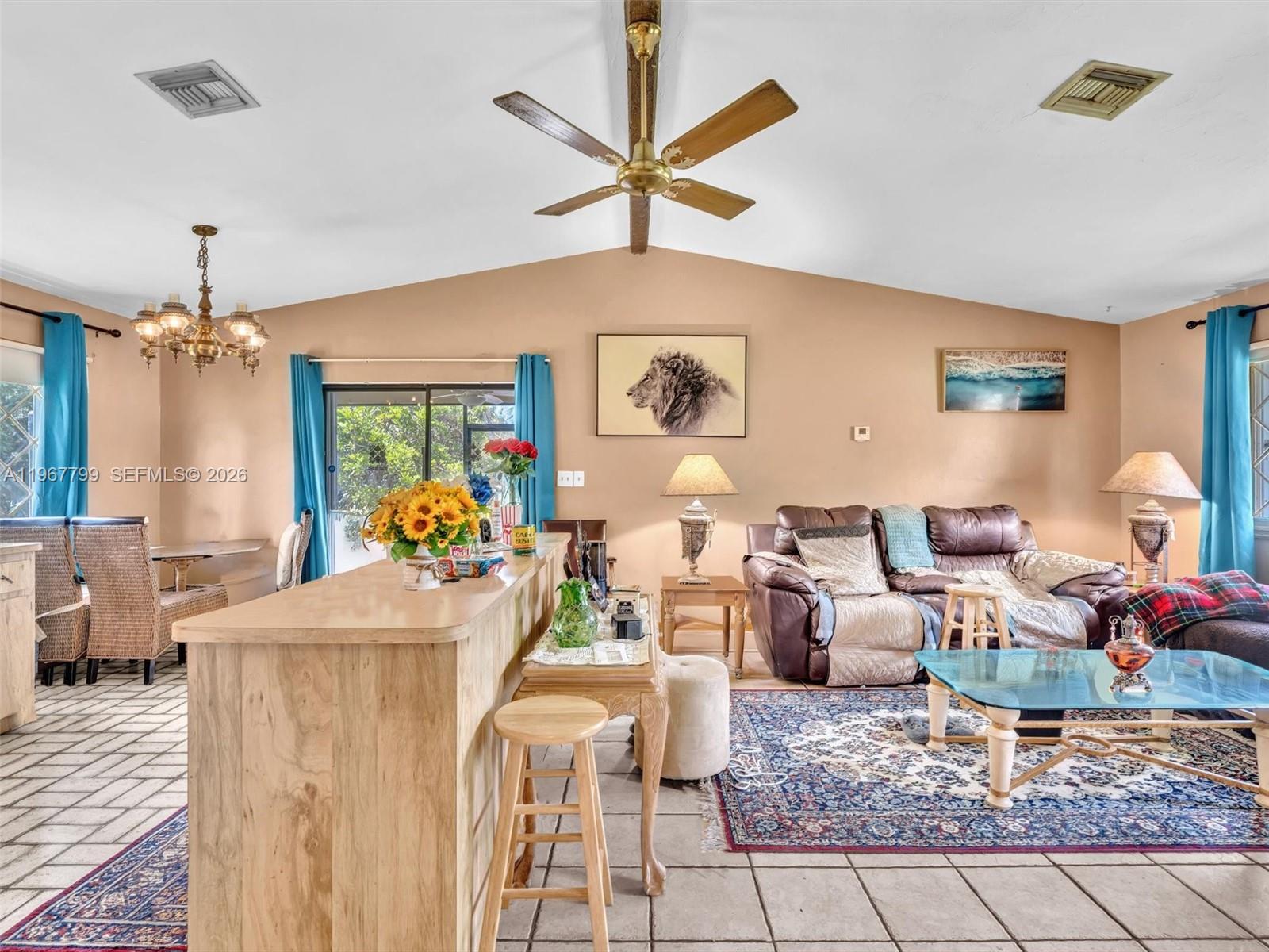 5310 SW 109th Ave, Davie FL 33328