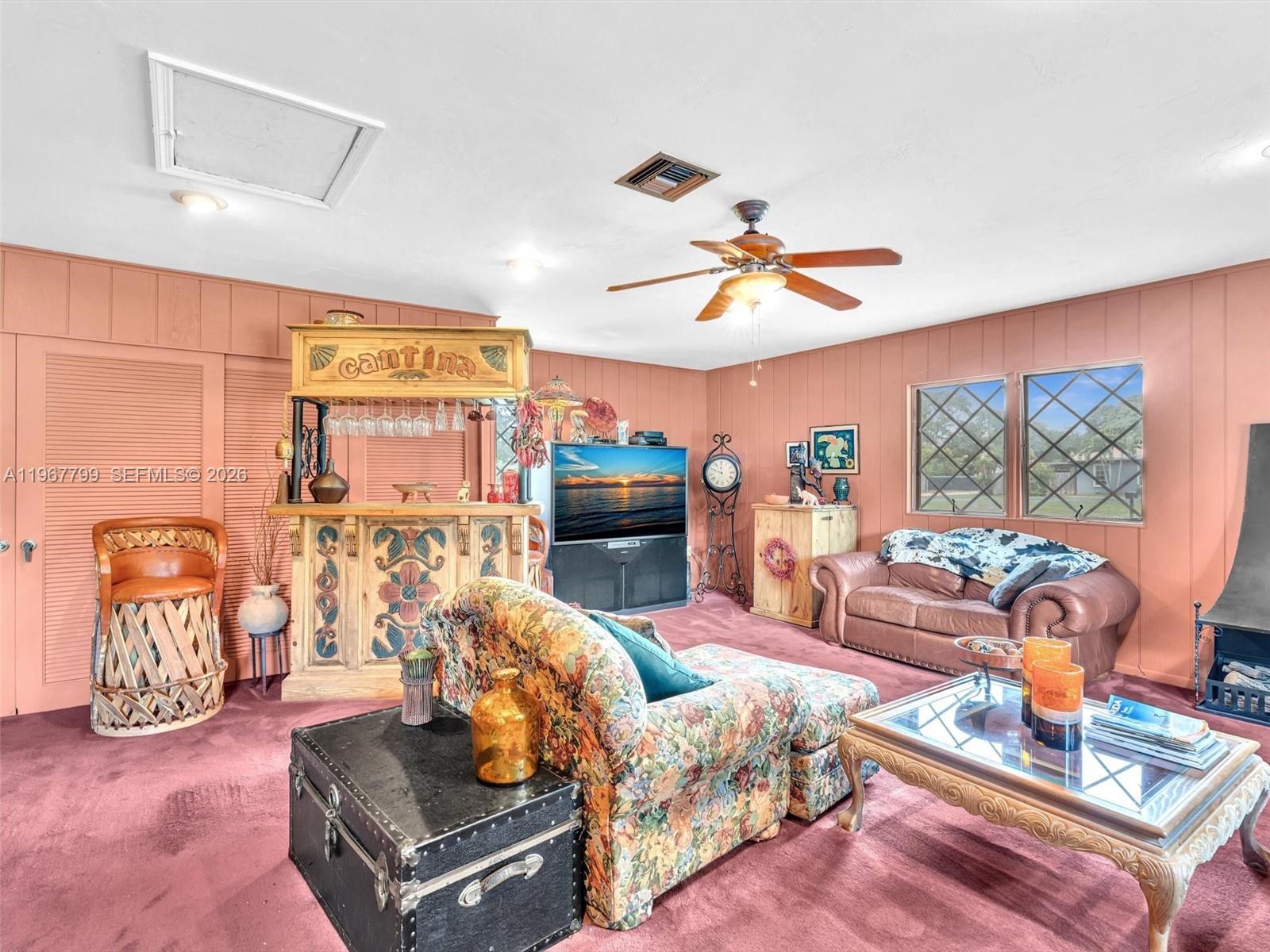5310 SW 109th Ave, Davie FL 33328