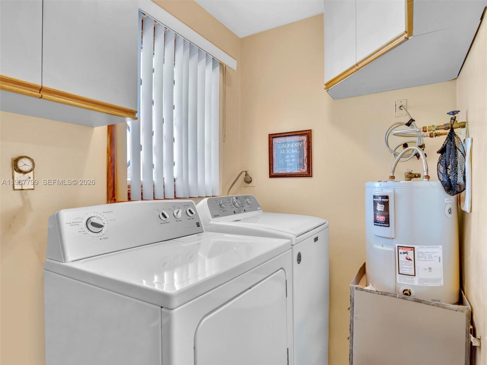 5310 SW 109th Ave, Davie FL 33328