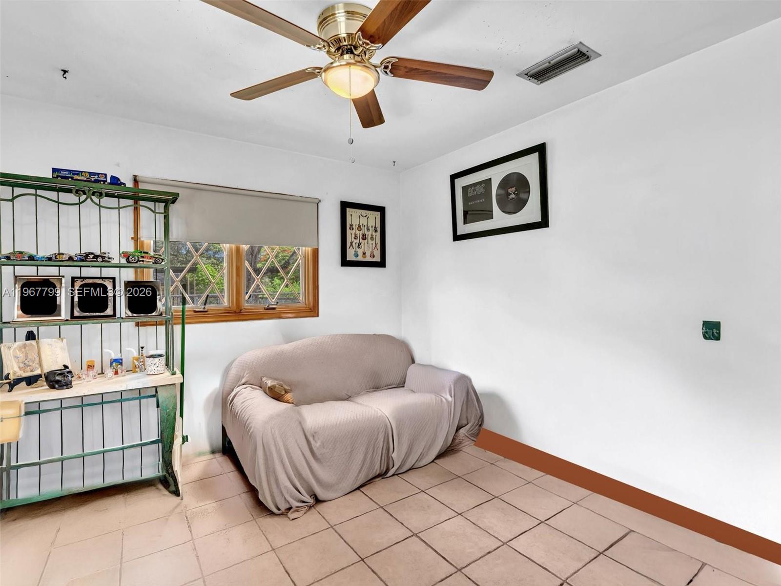 5310 SW 109th Ave, Davie FL 33328
