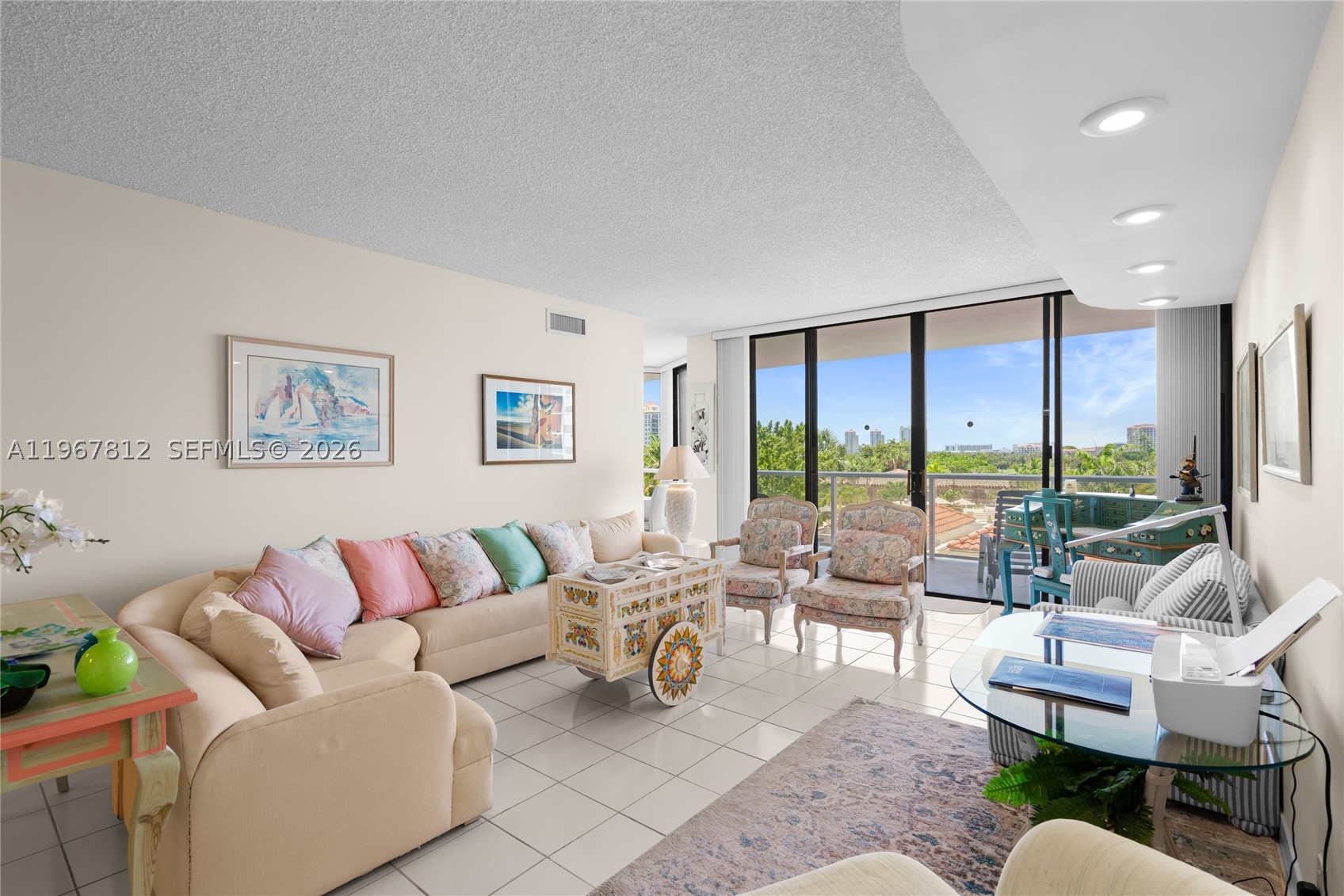 20281 E Country Club Dr #403, Aventura FL 33180