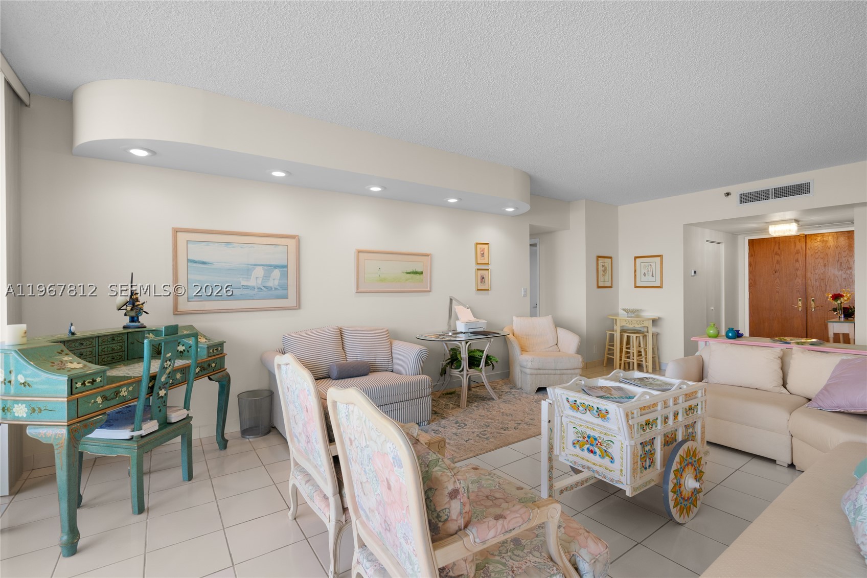 20281 E Country Club Dr #403, Aventura FL 33180