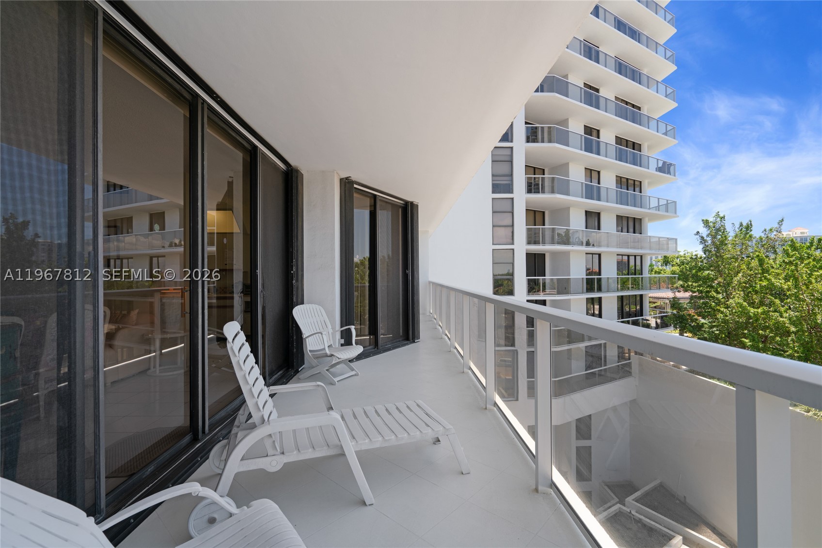 20281 E Country Club Dr #403, Aventura FL 33180