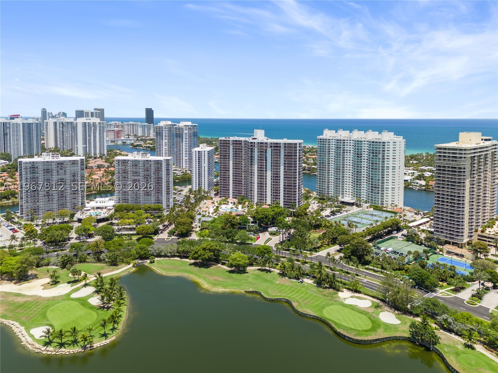 20281 E Country Club Dr #403, Aventura FL 33180