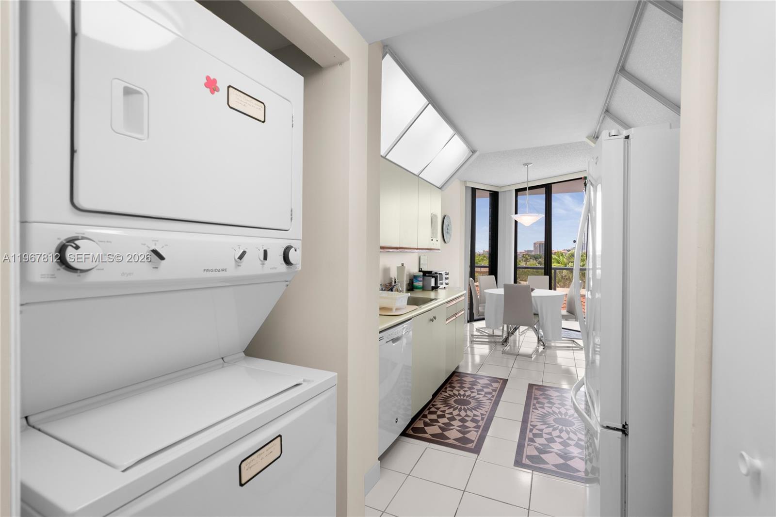 20281 E Country Club Dr #403, Aventura FL 33180