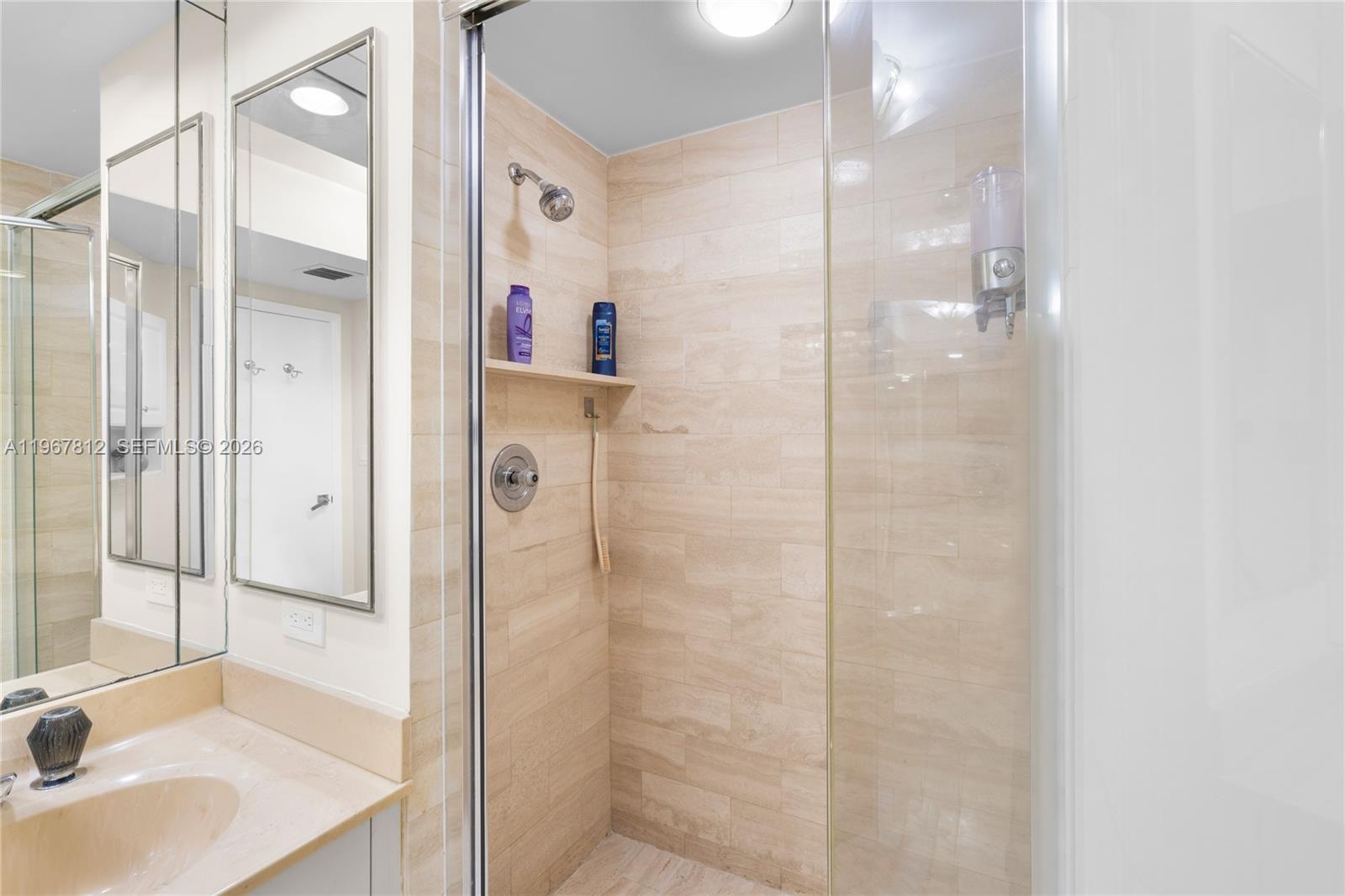 20281 E Country Club Dr #403, Aventura FL 33180