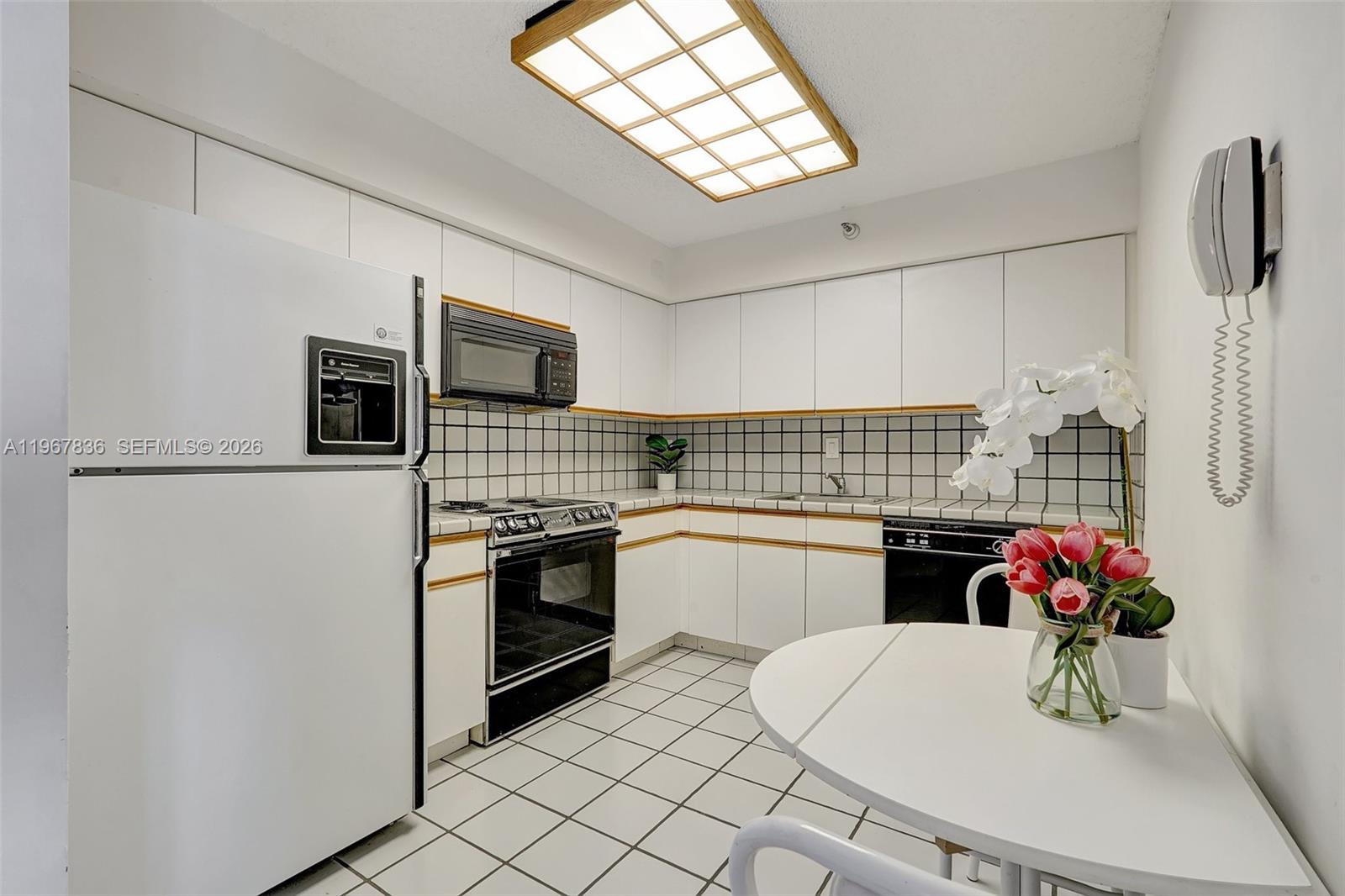 3530 Mystic Pointe Dr #2903, Aventura FL 33180