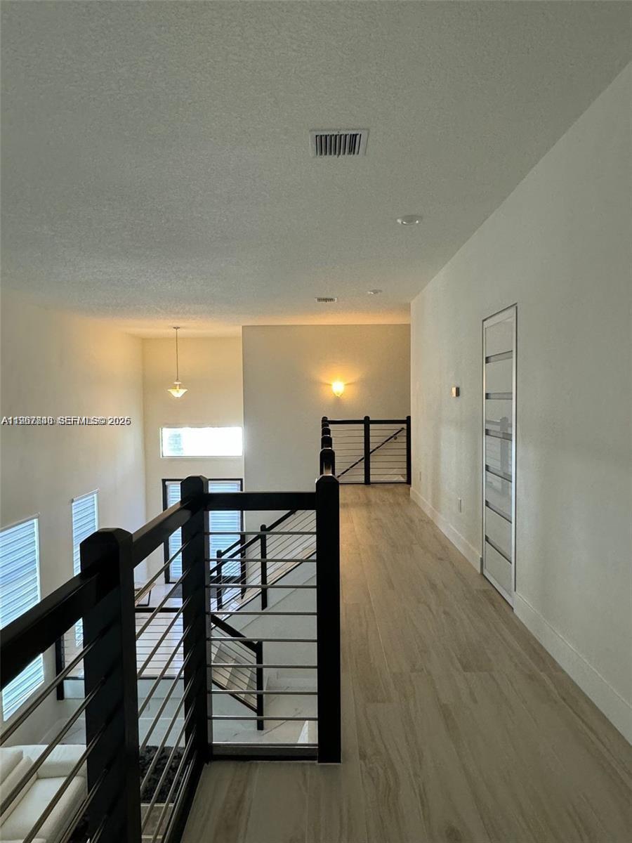 10376 NW 76th Ter, Doral FL 33178