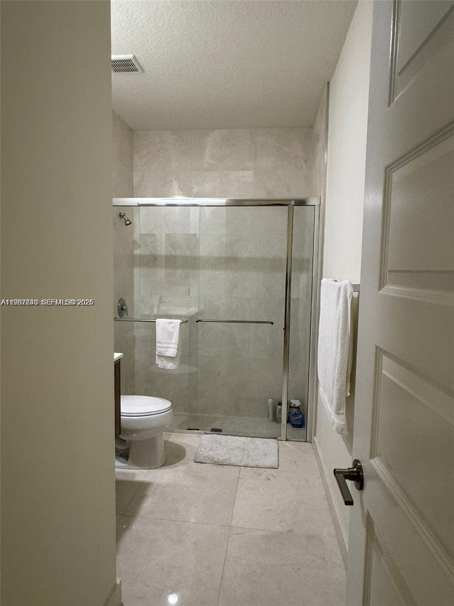 10376 NW 76th Ter, Doral FL 33178