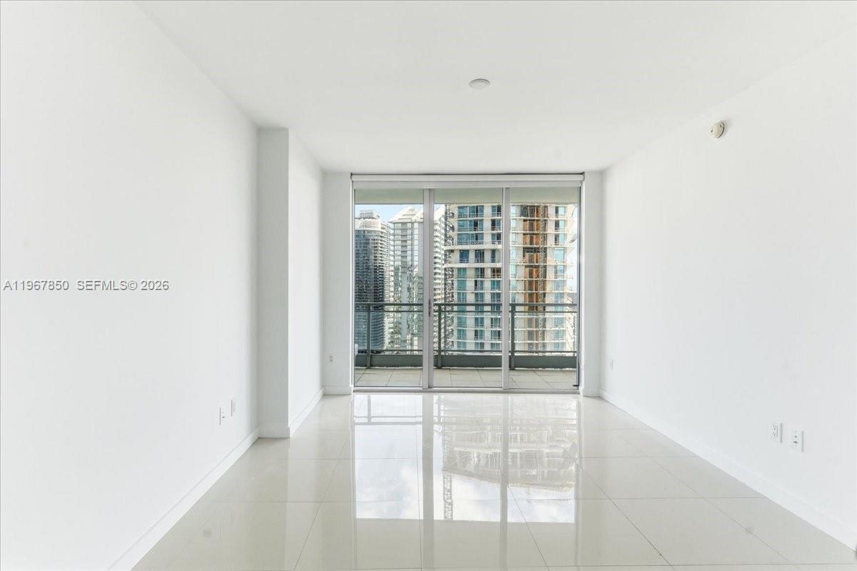 92 SW 3rd St #3804, Miami FL 33130