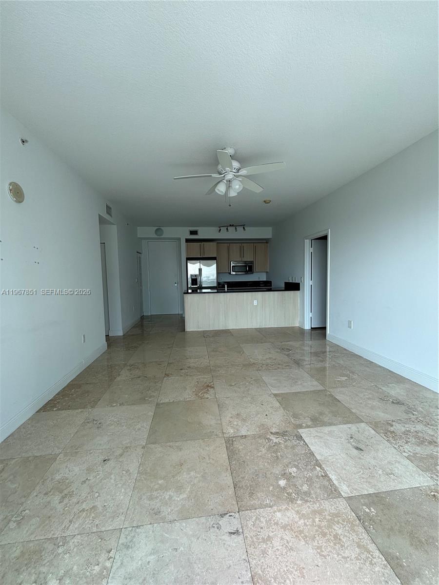 79 SW 12th St #2703-S, Miami FL 33130