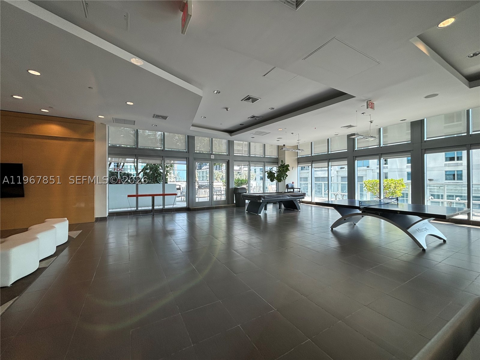 79 SW 12th St #2703-S, Miami FL 33130
