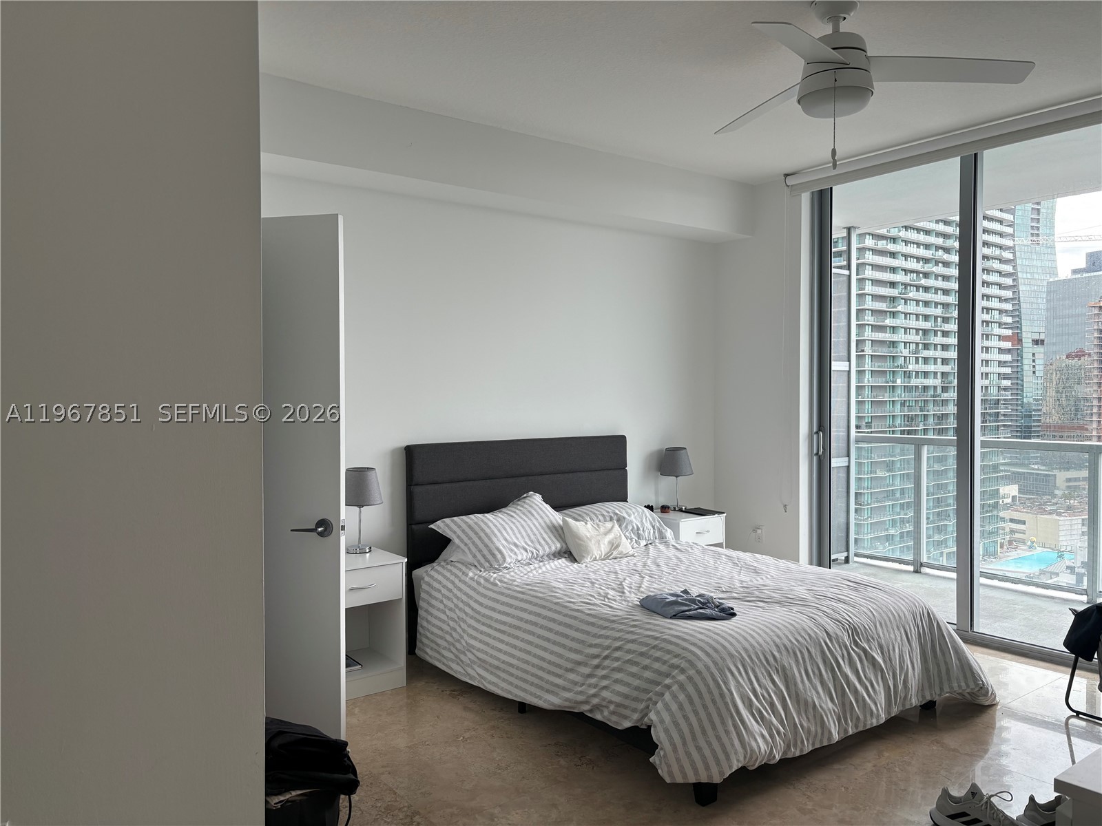 79 SW 12th St #2703-S, Miami FL 33130