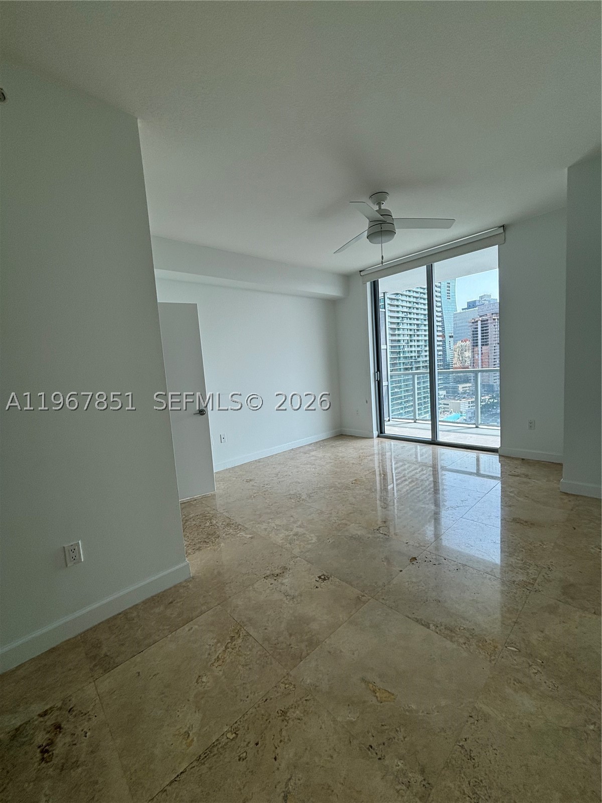 79 SW 12th St #2703-S, Miami FL 33130