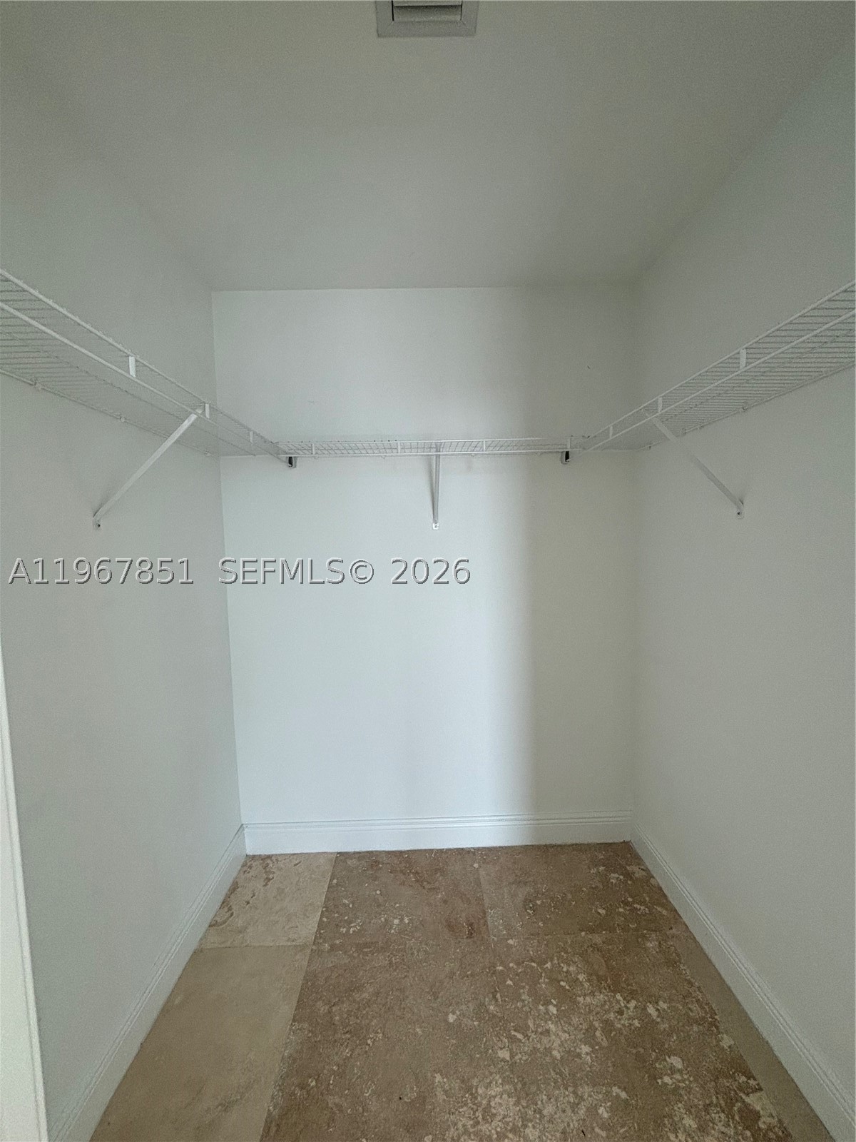 79 SW 12th St #2703-S, Miami FL 33130