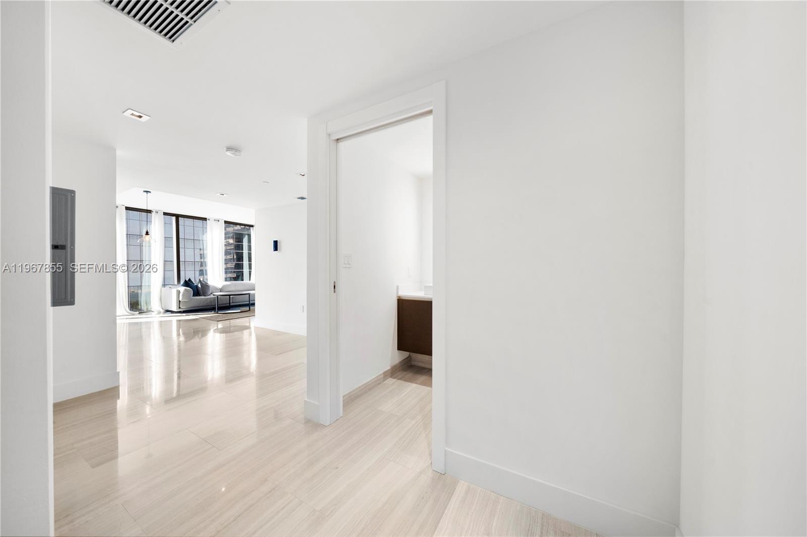 1451 Brickell Ave #1406, Miami FL 33131