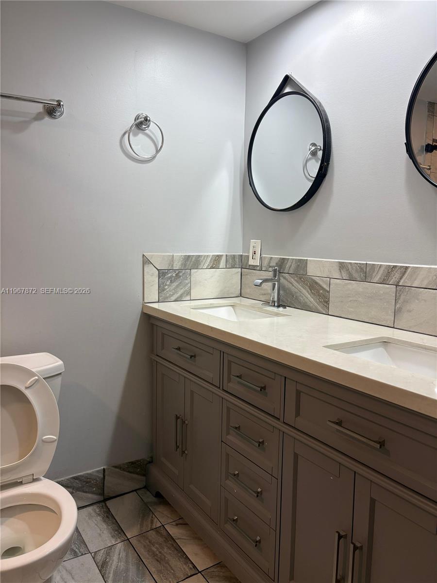 702 Sunny Pine Way #A1, Green Acres FL 33415