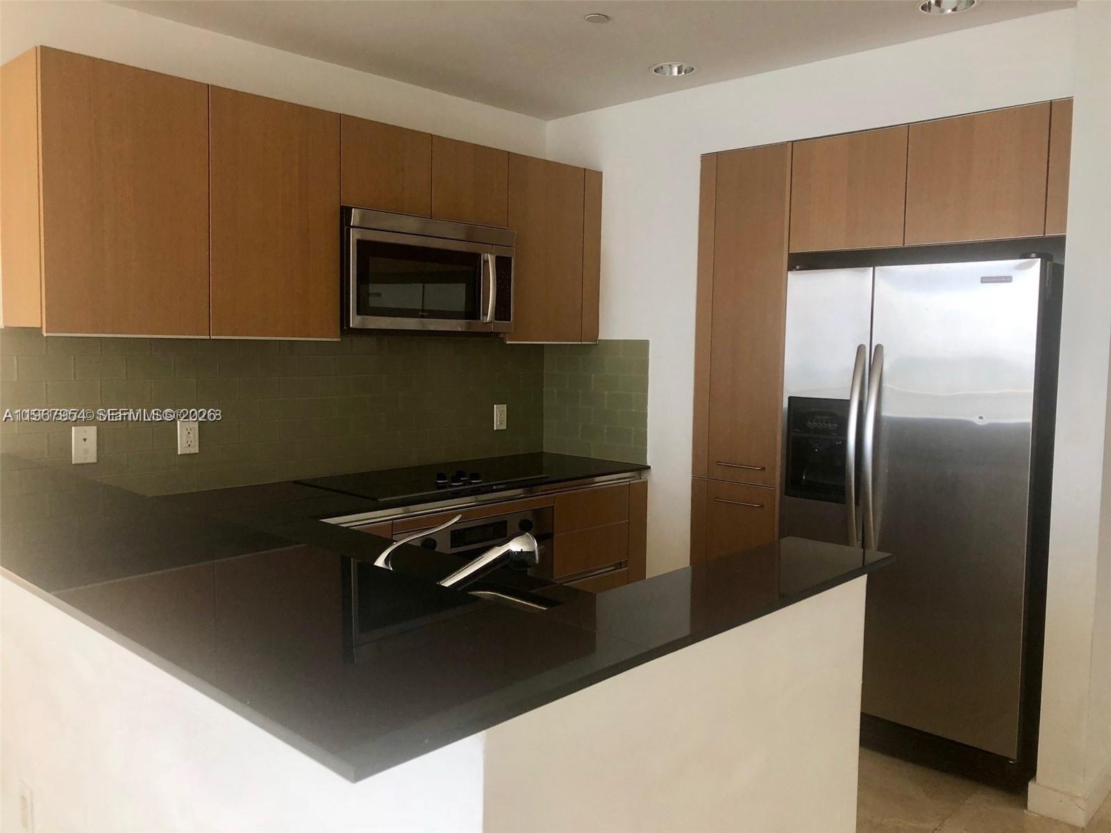 1060 Brickell Ave #3807, Miami FL 33131