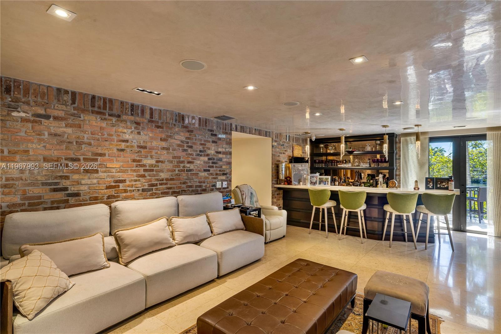 460 Costanera Rd, Coral Gables FL 33143