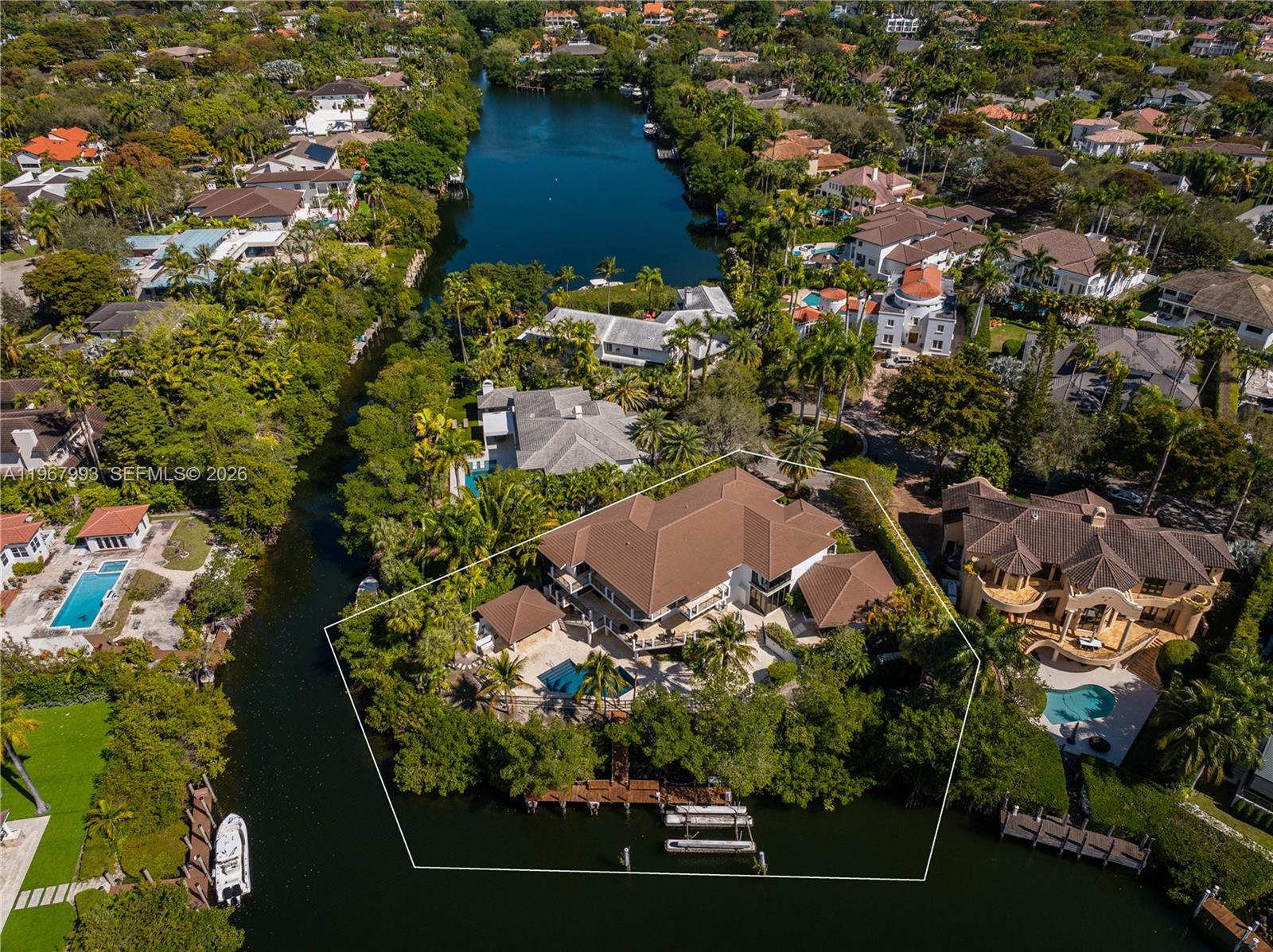 460 Costanera Rd, Coral Gables FL 33143