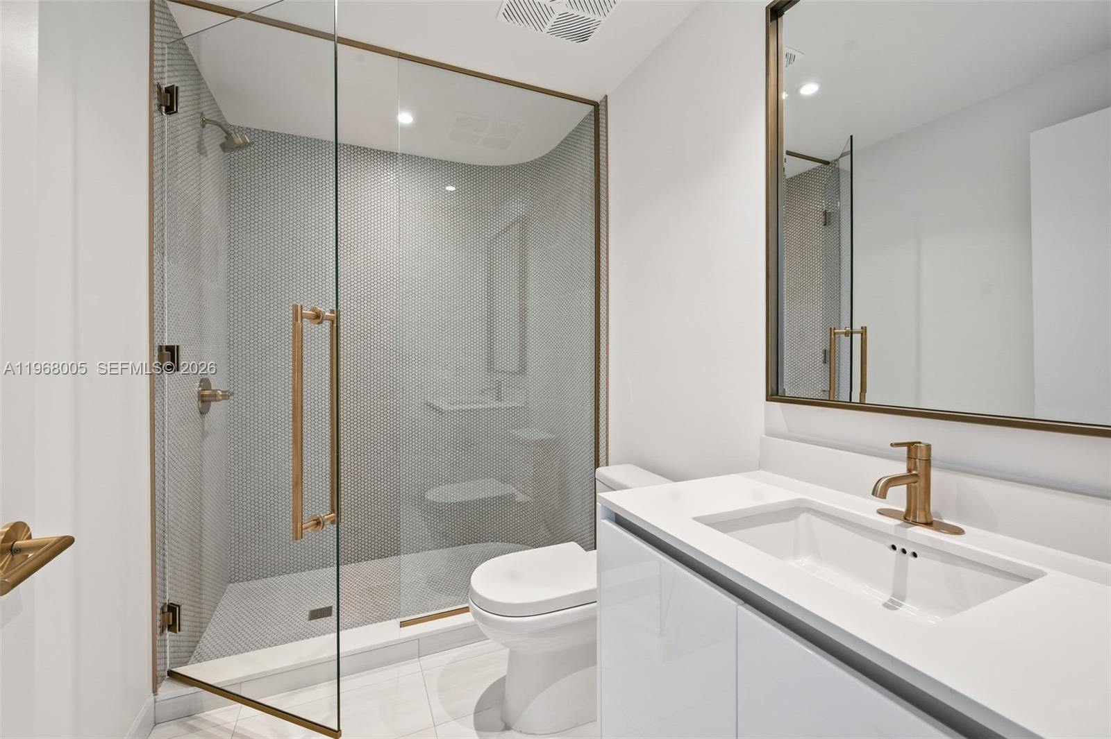 2678 Tigertail Ave #1501, Miami FL 33133