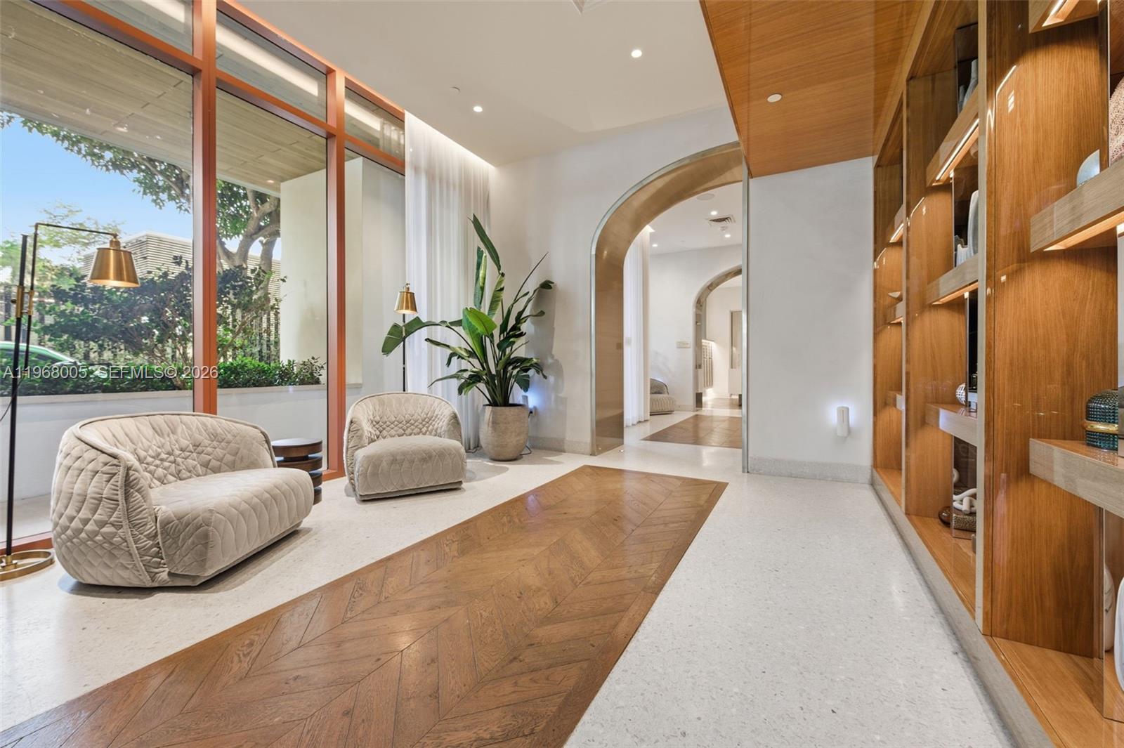 2678 Tigertail Ave #1501, Miami FL 33133