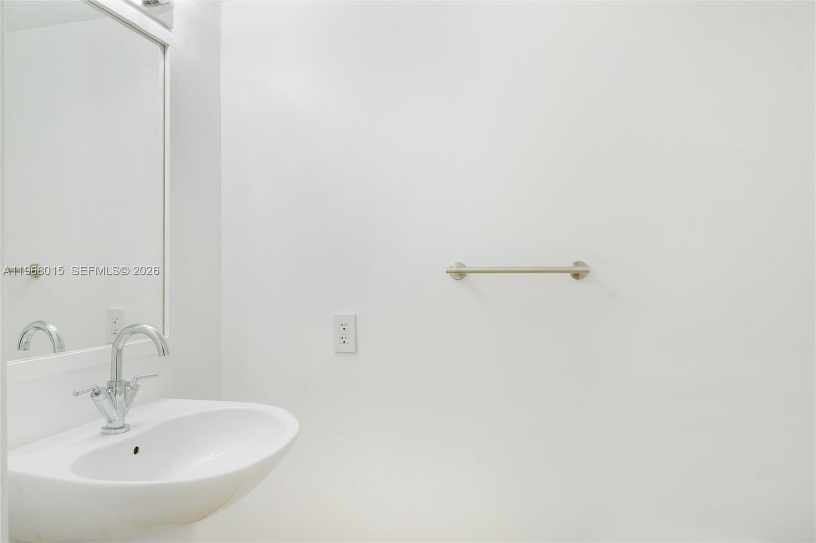 41 SE 5th St #1514, Miami FL 33131