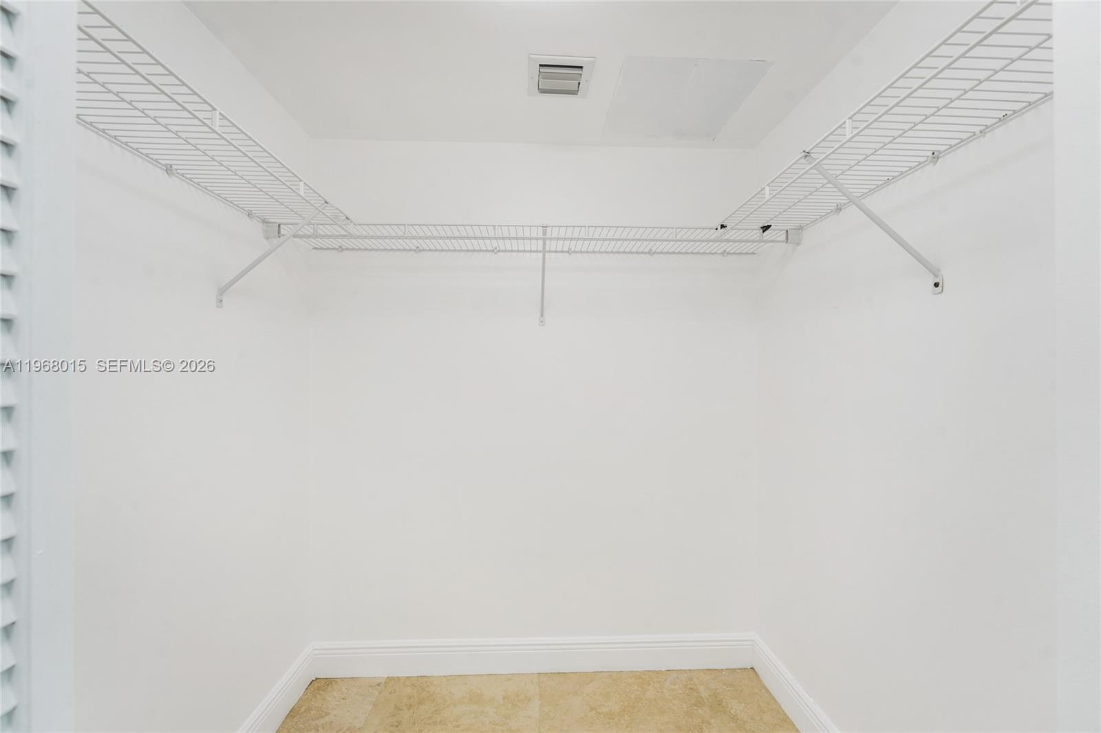 41 SE 5th St #1514, Miami FL 33131