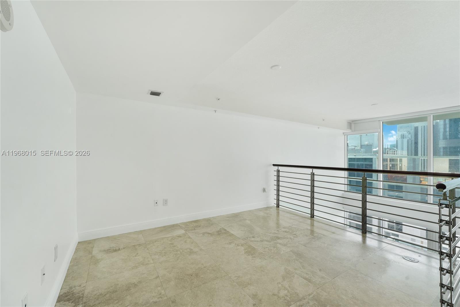 41 SE 5th St #1514, Miami FL 33131