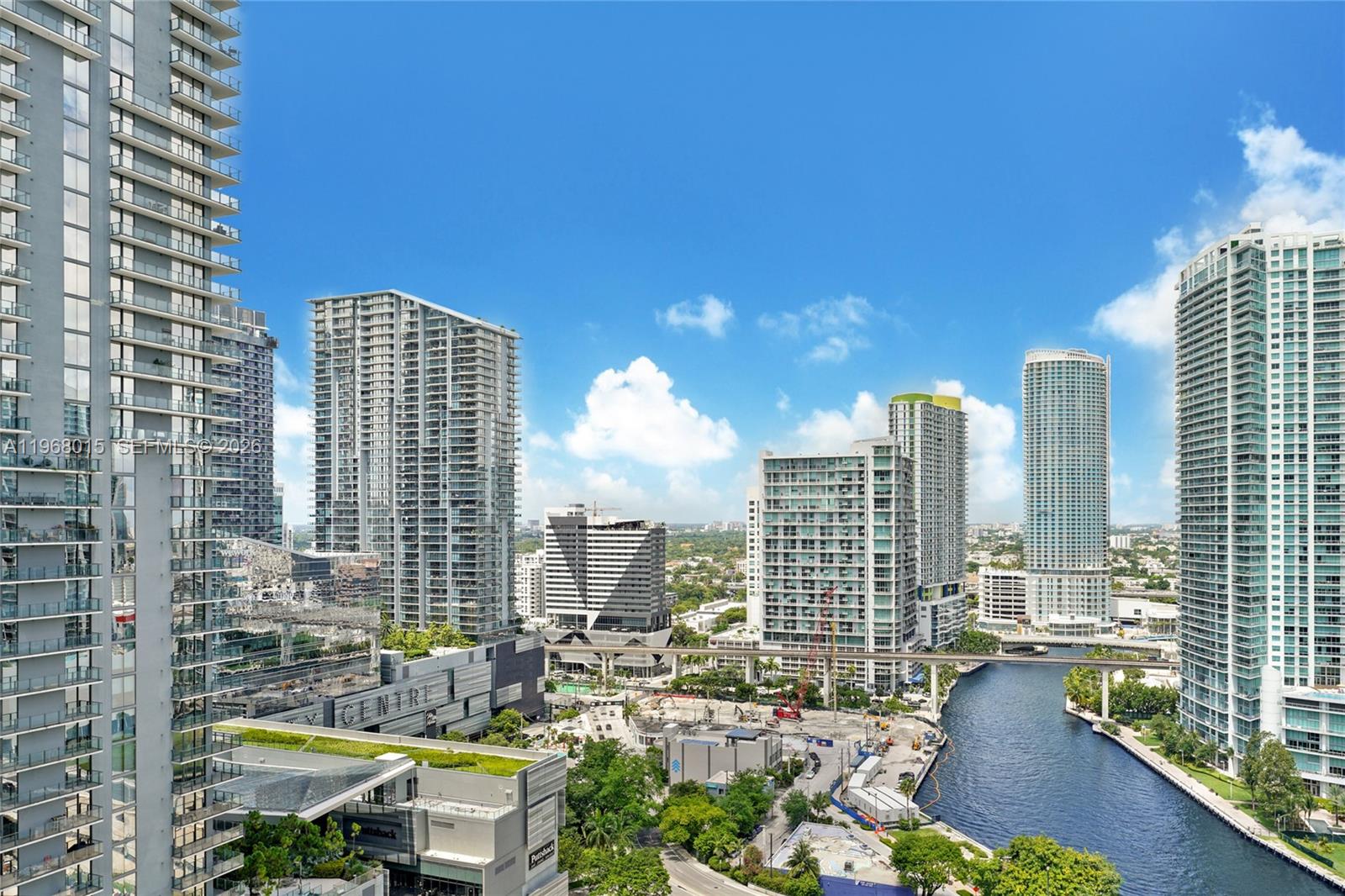 41 SE 5th St #1514, Miami FL 33131