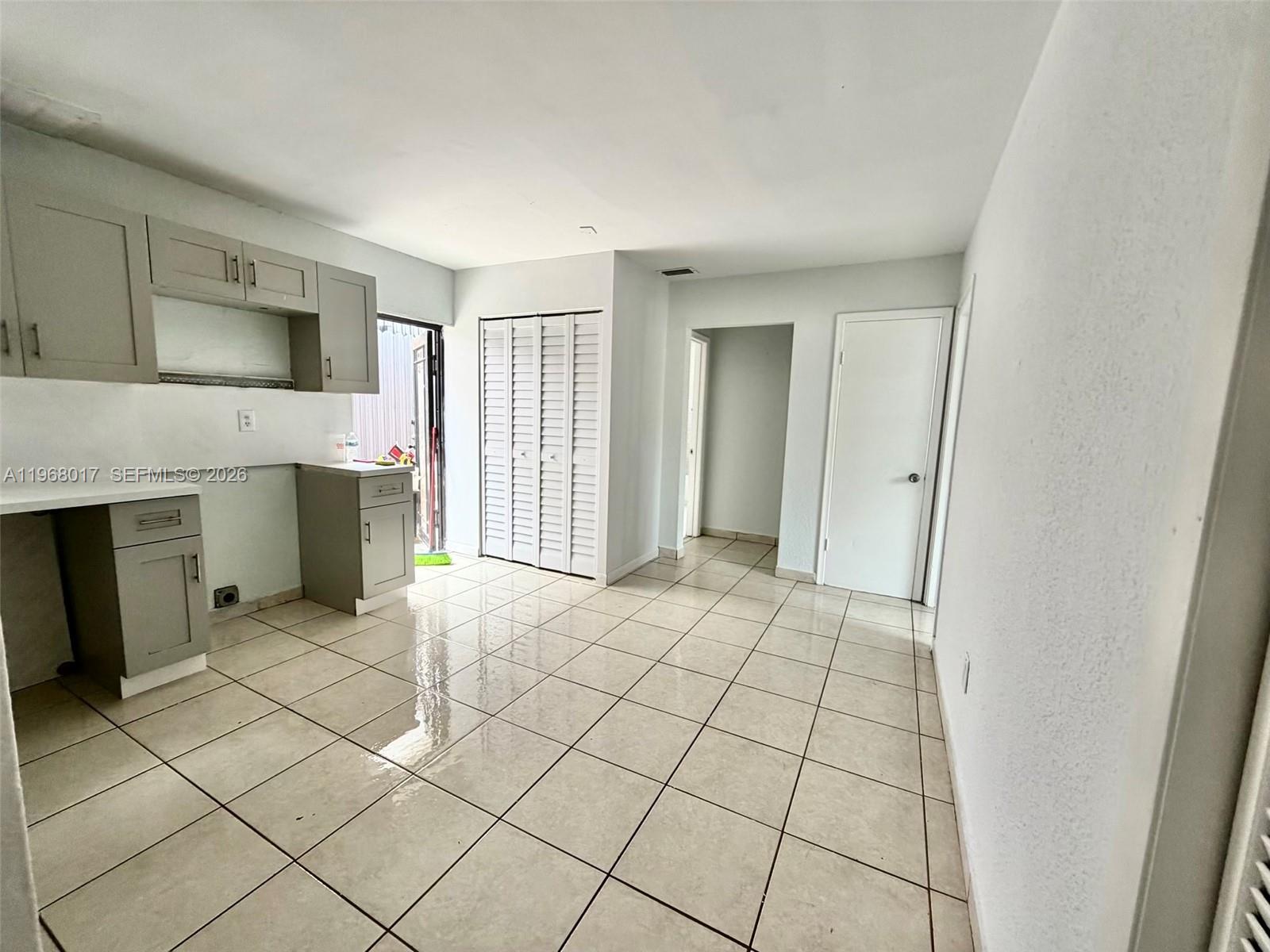 137xx SW 32nd St, Miami FL 33175