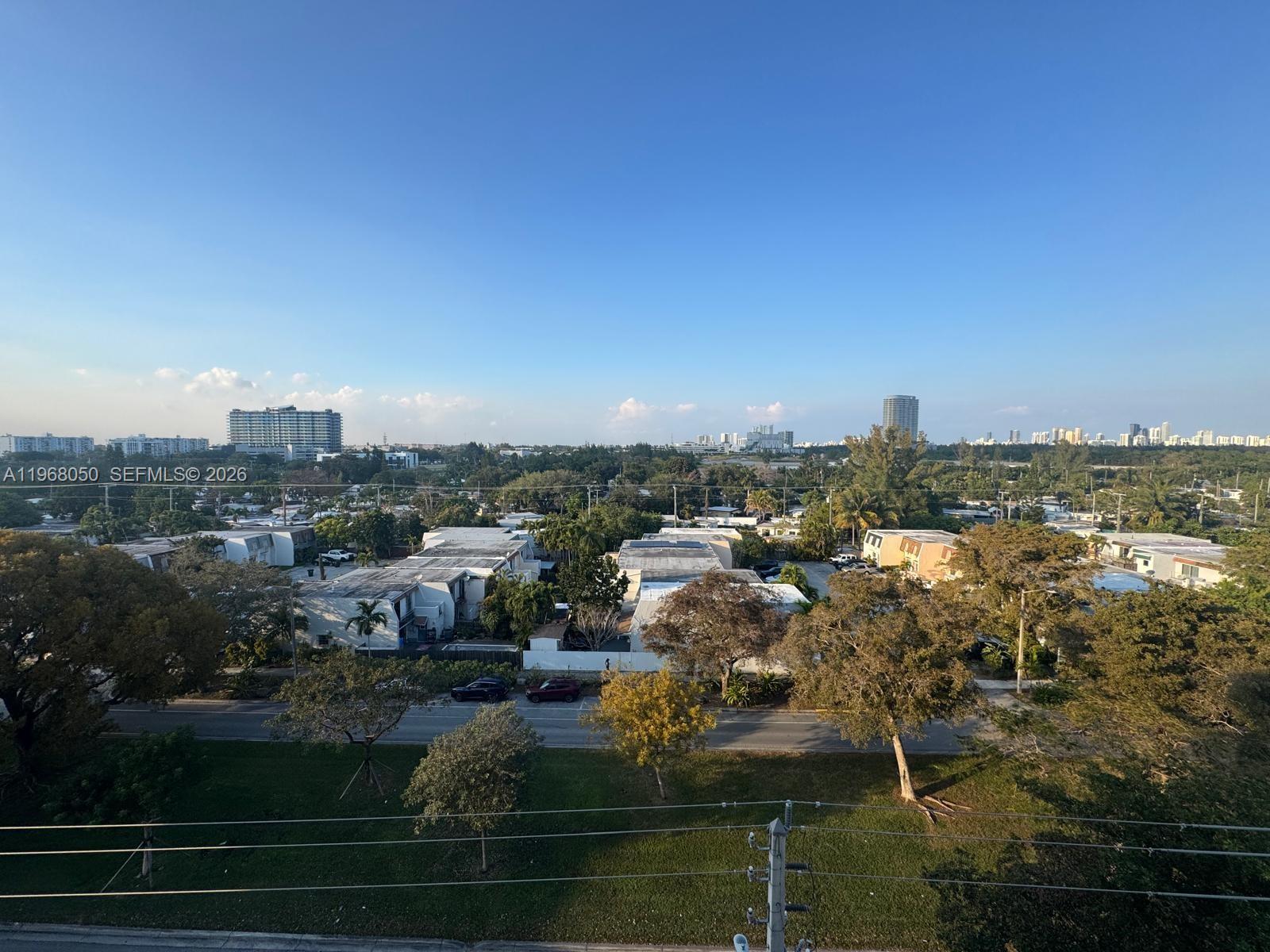 2020 NE 135th St #811, North Miami FL 33181