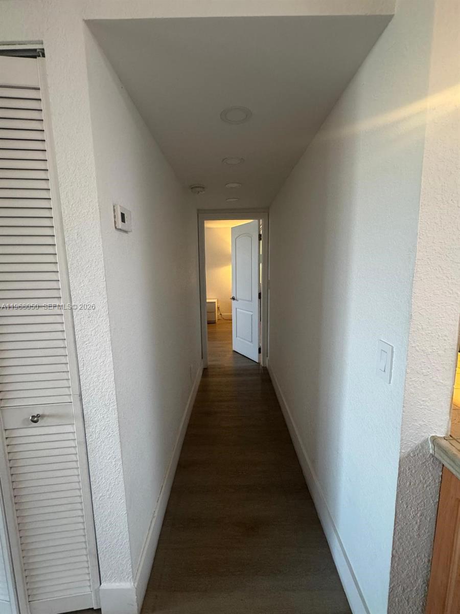 2020 NE 135th St #811, North Miami FL 33181