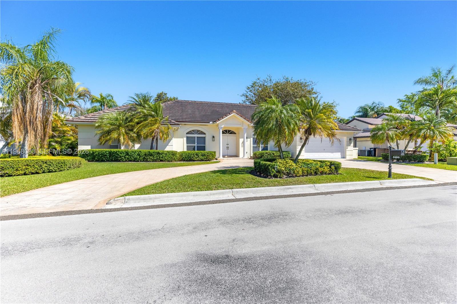 5253 NW 94th Doral Pl #5253, Doral FL 33178