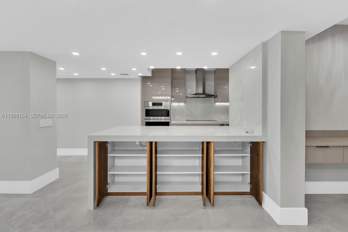 2051 SE 3rd St #406, Deerfield Beach FL 33441