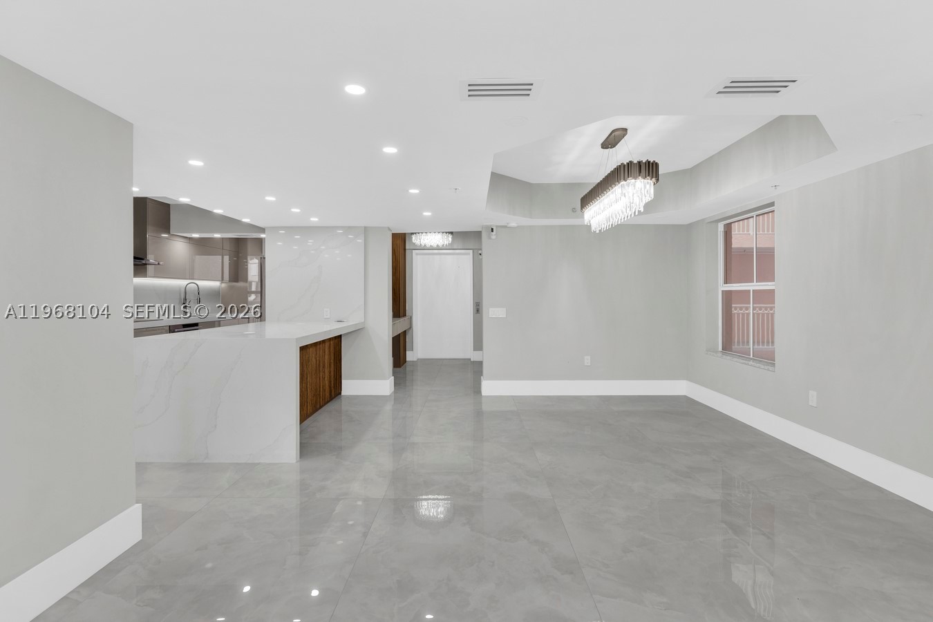 2051 SE 3rd St #406, Deerfield Beach FL 33441
