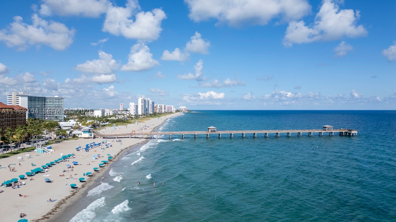 2051 SE 3rd St #406, Deerfield Beach FL 33441