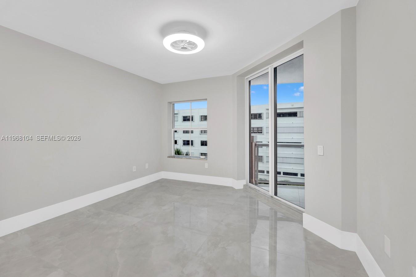 2051 SE 3rd St #406, Deerfield Beach FL 33441