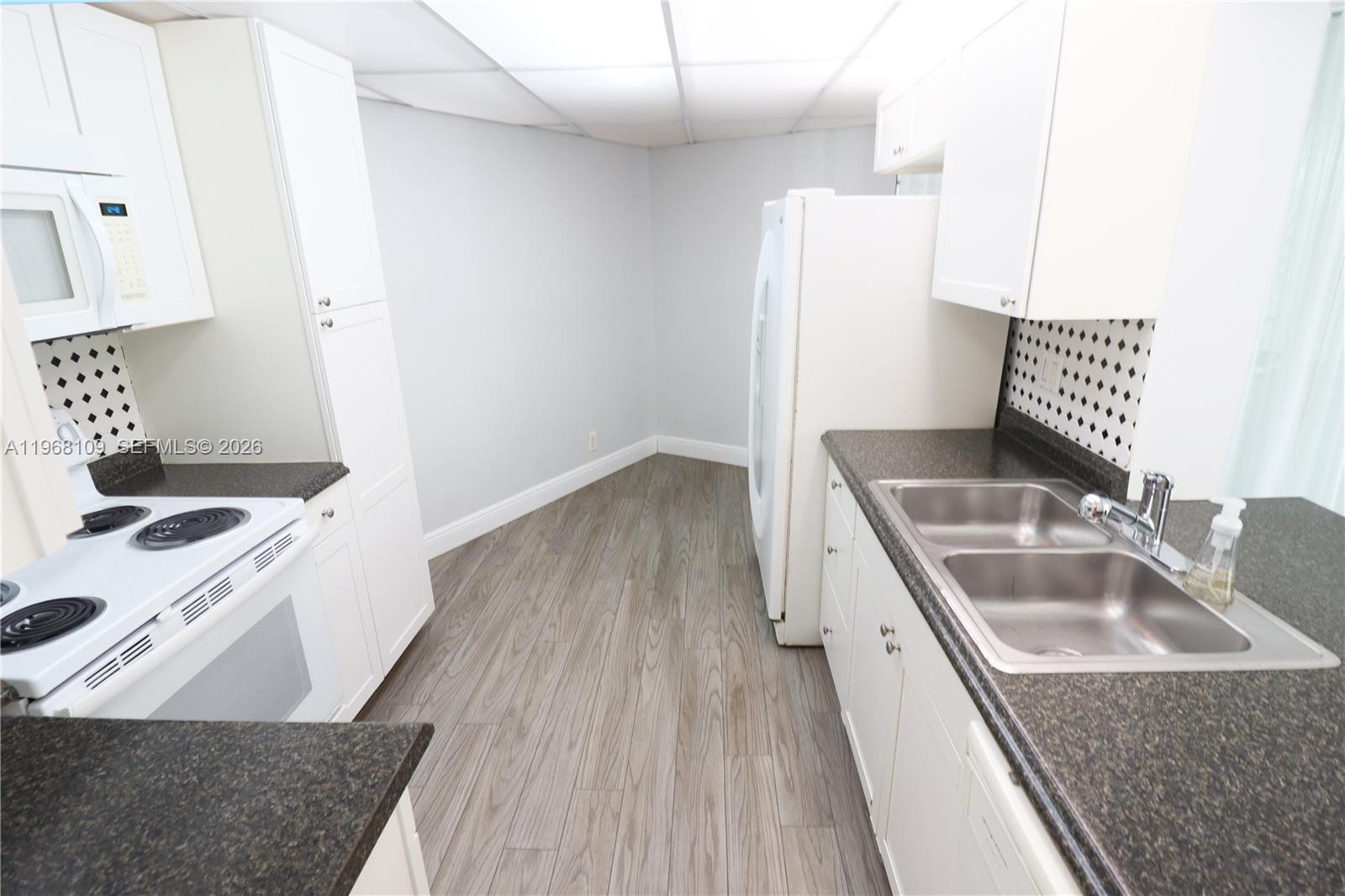 1301 River Reach Dr #214, Fort Lauderdale FL 33315