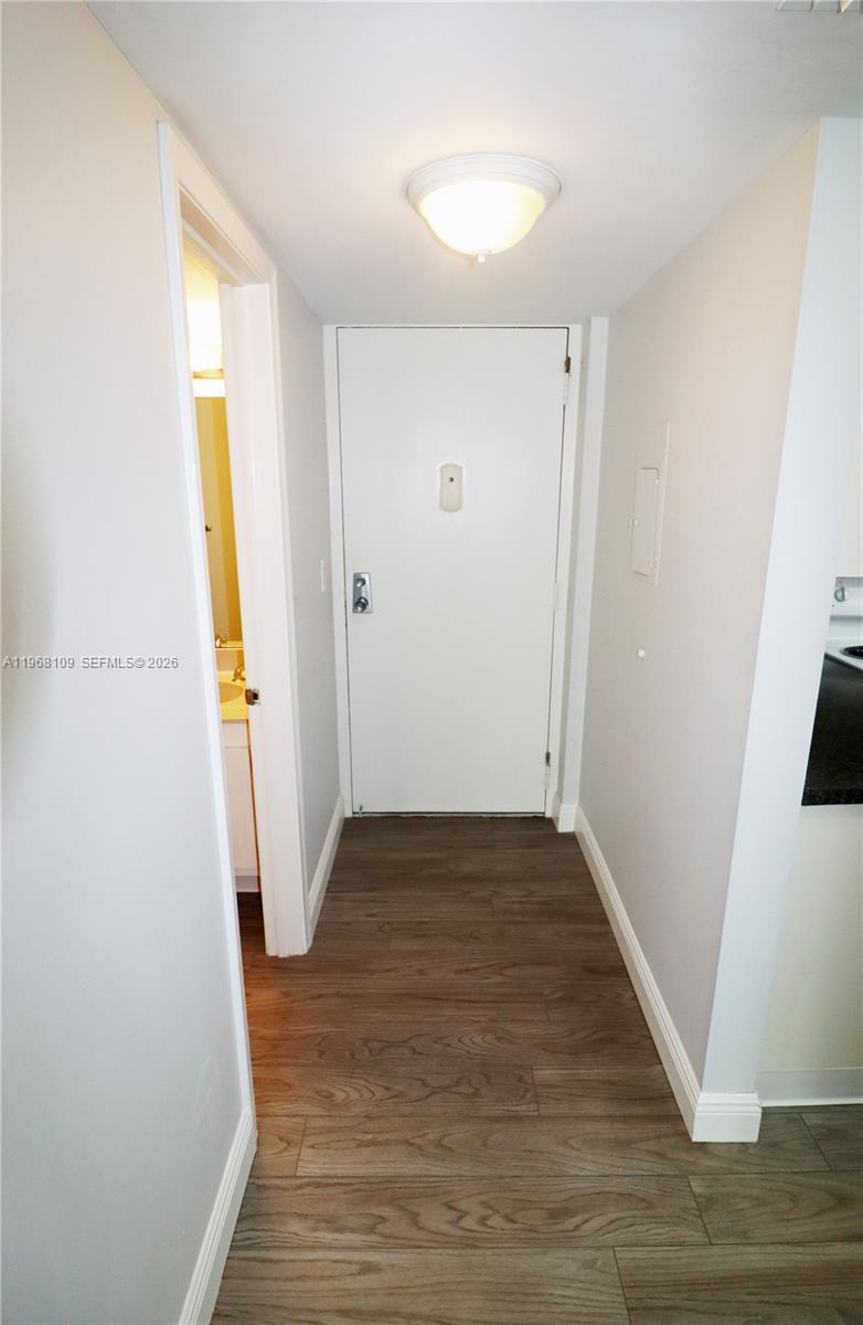 1301 River Reach Dr #214, Fort Lauderdale FL 33315