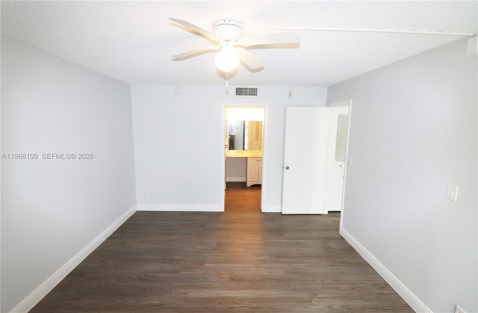 1301 River Reach Dr #214, Fort Lauderdale FL 33315